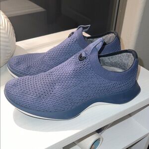 Allbirds Blue Slip-On Women’s Shoes Size 8